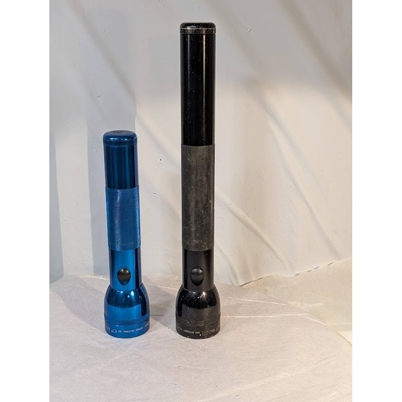 Maglite Flashlight Lot of 2‎ Blue & Black LED/Incandescent Heavy Duty Aluminum - Picture 7 of 12